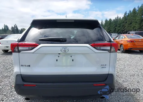 2025 Toyota Rav4 Xle Premium z USA, uszkodzony, nr VIN 2T3A1RFV4SW505630